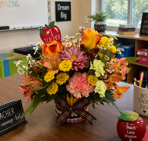 NO. 1 TEACHER FLOWER ARRANGEMENT