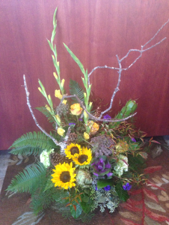 NW Homage Sympathy Arrangement