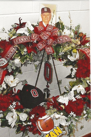 O-H-I-O silk wreath
