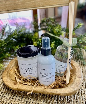 Oak Creek Farmhouse Basket 