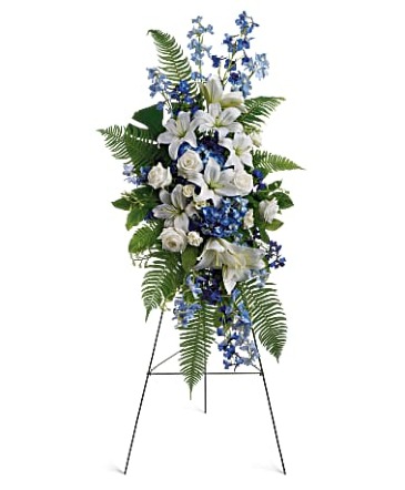 OCEAN BREEZE STANDING SPRAY in Hampstead, NC | Surf City Florist