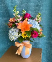 OCEAN OPALESCENT FLOWER ARRANGEMENT