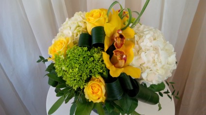 Oh Happy Day  Vase arrangement