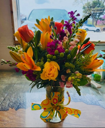 Oh Happy Days Floral Arrangement in Homewood, IL | EIGHNER'S FLOWERS