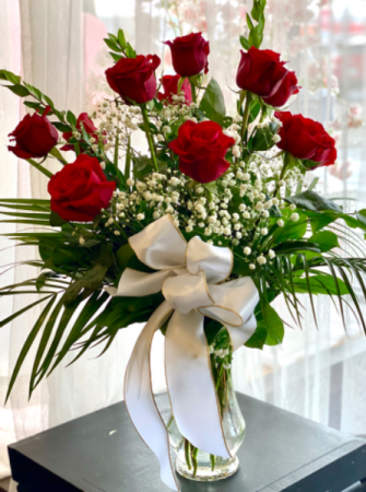 One Dozen Red roses 