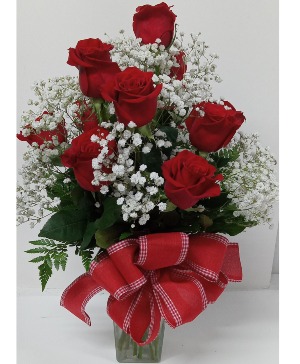 CLASSIC DOZEN OF RED ROSES 