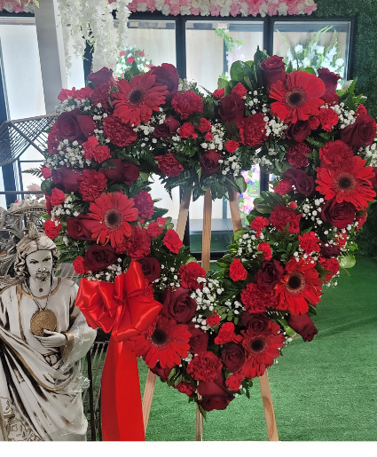 open red heart  standing spray