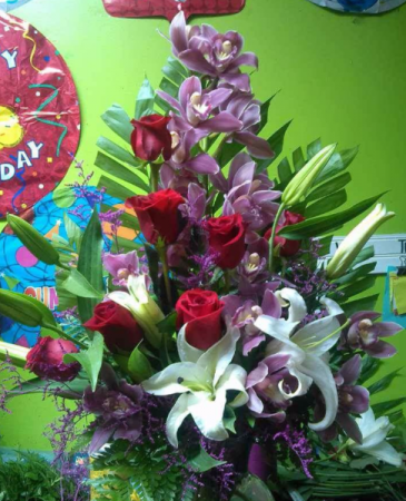 orchids and lilys anniversary flowers