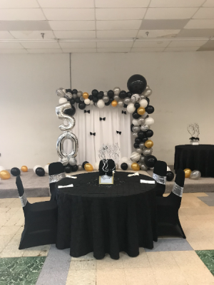 Organic Balloon Swag with milestone 