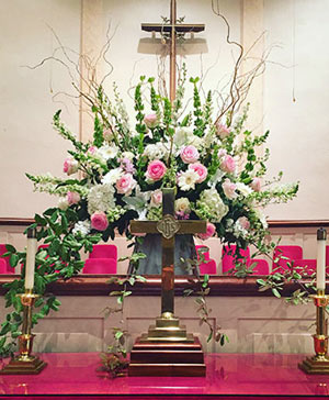 Overflowing Gardens Table Arrangement