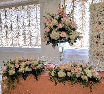 Package #4: Floral Fanfare in Middletown, NY | ABSOLUTELY FLOWERS
