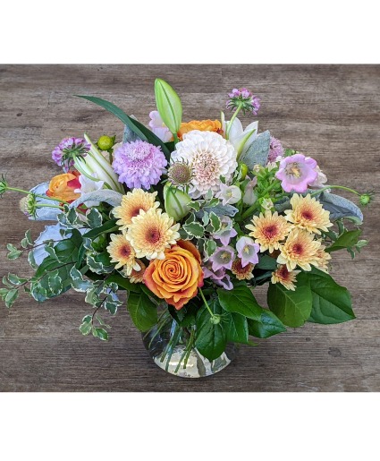 Lula Summer Arrangement