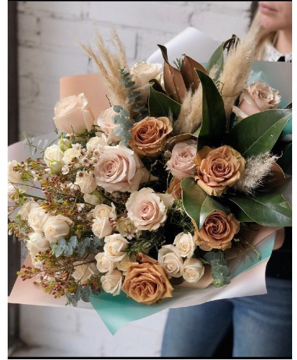 Pampas & Rose bouquet  