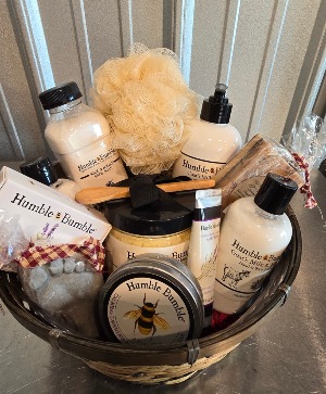 Pamper me gift basket Gift basket