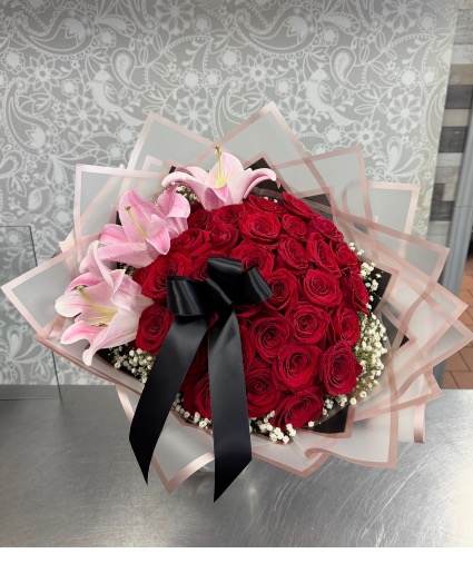 Paradise With You Bouquet  No Vase 