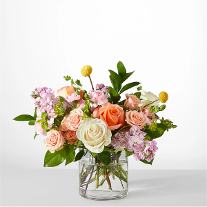  Parisian Stroll  Arrangement