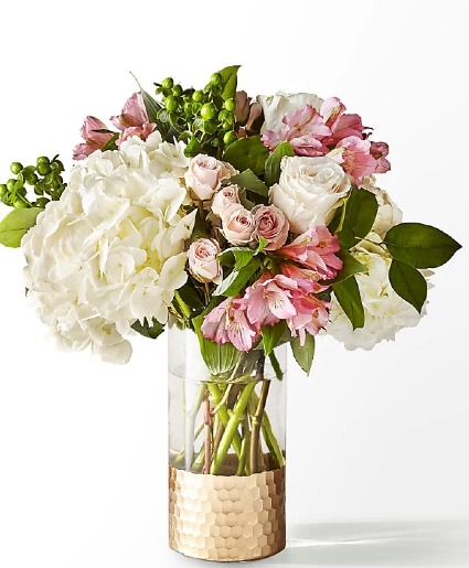 Parisian Stroll Bouquet Pastel pink with Hydrangea's  