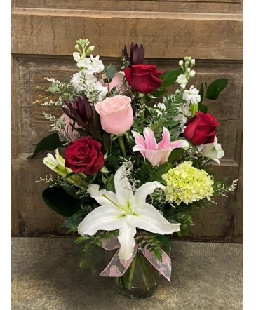 Passionate Petals Floral Arrangement in Bozeman, MT | BOUQUETS AND MORE