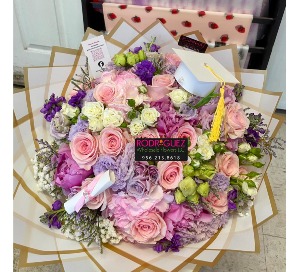 Pastel colors mixed bouquet roses, spray mini roses, hydrangeas, stock, etc.