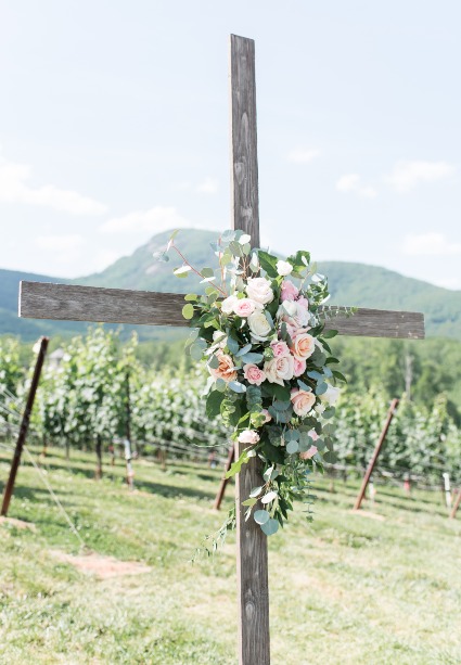 pastel cross ceremony