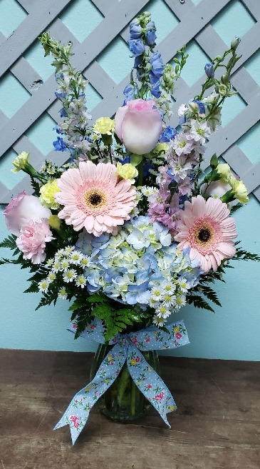 Pastel Dream Bouquet  in Destrehan, LA | Plantation Decor