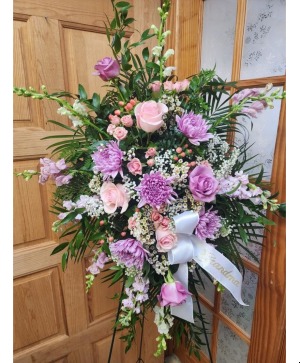 Pastel Dream Standing Spray