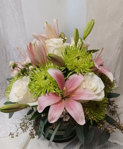 Pastel Dreams Fresh arrangement