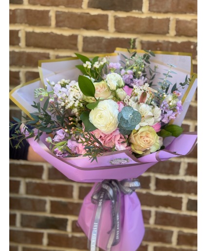 PASTEL GARDEN BOUQUET assorted flowers