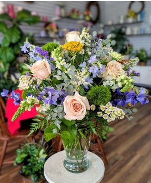 Pastel Prairie Sunset Vase Arrangement