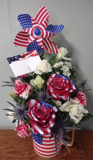 Patriotic Winds Fresh Arrangement