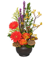 PEACEFUL EASY FEELING Floral Arrangement