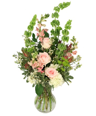Peaceful Greens Flower Arrangement in Darien, CT | DARIEN FLOWERS