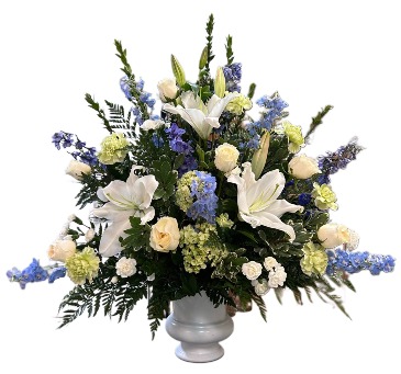 Peaceful Moments  in Jacksboro, TX | AMBROSE FLORAL DESIGNS