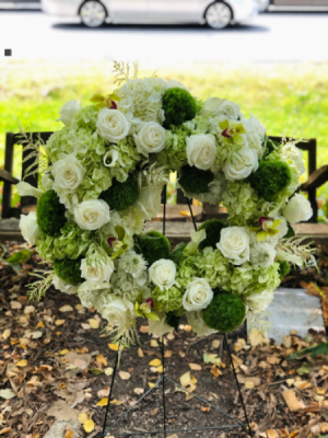 Peaceful Promises  Sympathy Wreath Arrangement
