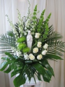 Peaceful Sorrow Madonna Sympathy Tribute