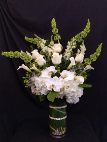 Peaceful Sympathy  Vase