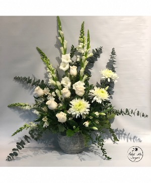 Peaceful whites 