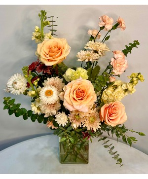 Peach Cobbler Vase Arrangement 