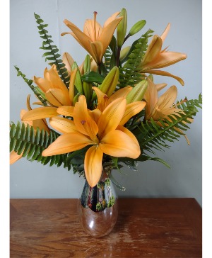 Peach Reflection Fresh Arrangement