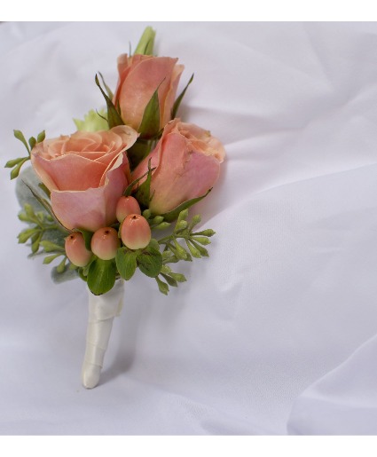 PEACH ROSE BOUT PROM