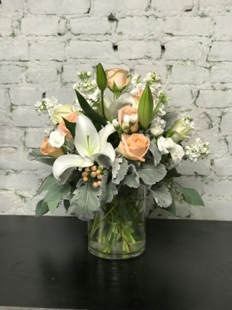 peaches and cream vase