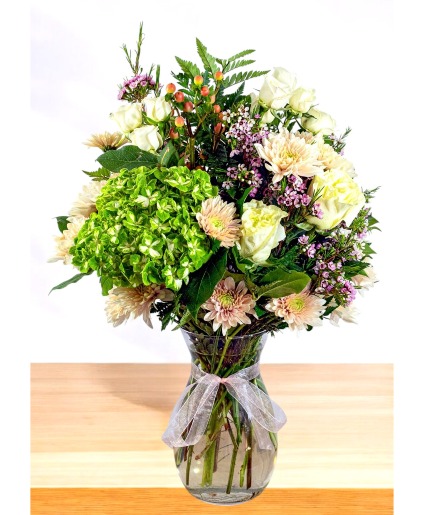 Peaches and Cream Vase Arrangement