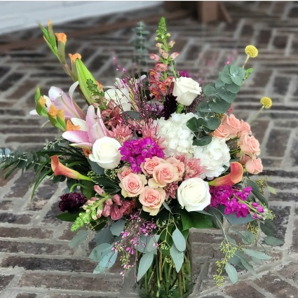 Peachy Peace Bouquet Floral arrangement