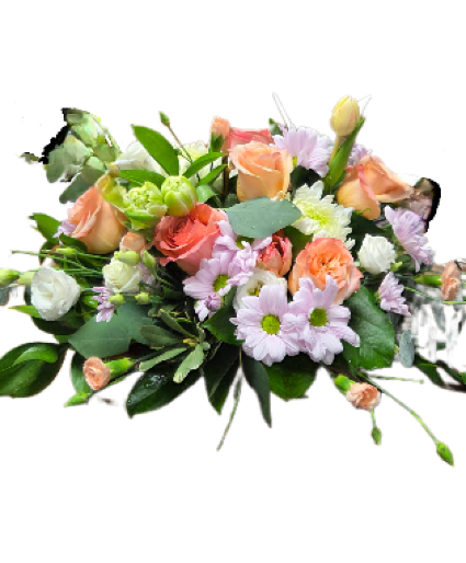 Peachy Queen Table Centrepiece