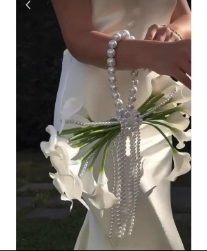 Pearls Purse  