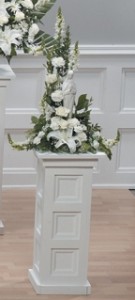 PEDESTAL  ARRANGEMENT  & MADONNA  