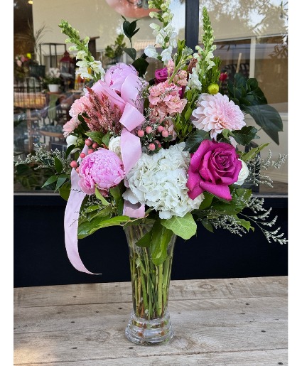 Pink Beauty Floral arrangement