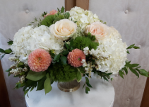Perfectly Peach  Table Centerpiece
