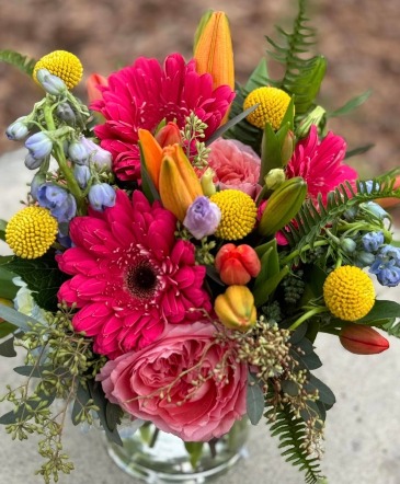 Petal Party Vase  in Warner Robins, GA | The Flower Truck