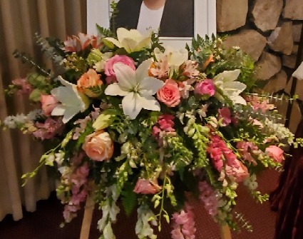 Picture Easel 1-Layer Standing Spray  Funeral/Sympathies